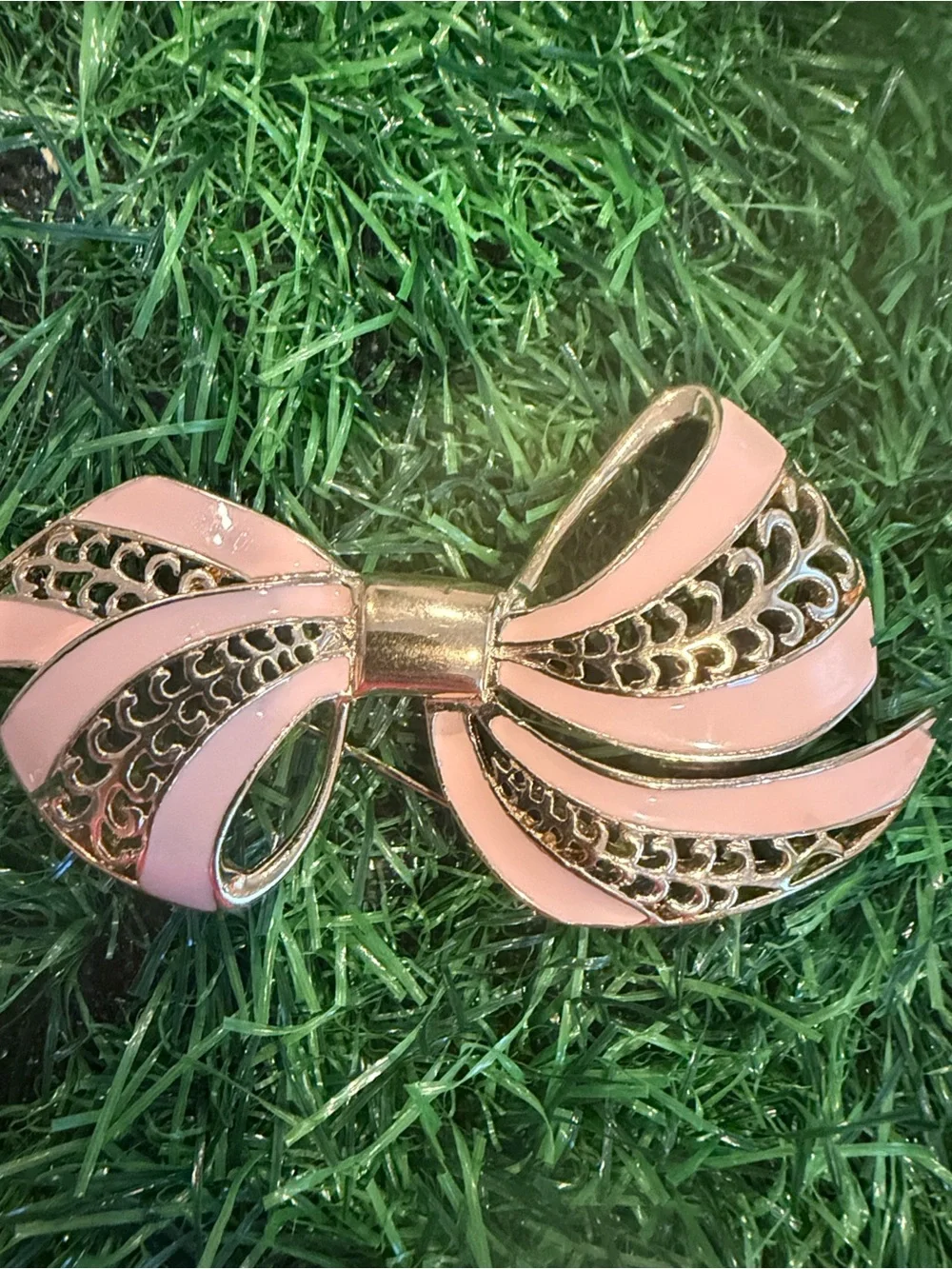 Vintage Trifari Set Brooch Earrings. Rare, Beautiful, Signed.